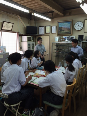 修学旅行プラモデル金型見学2